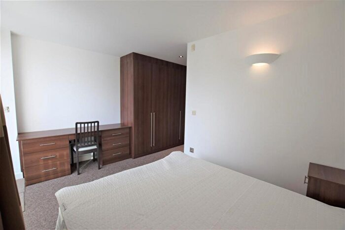 2 Bedroom Apartment To Rent In Palatine Road, Manchester, M20