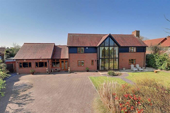 5 Bedroom Detached House For Sale In Greenfields, Cheltenham Road East, Gloucester, GL2