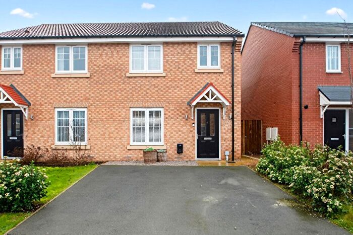 3 Bedroom Property For Sale In Stable Mews, Boroughbridge, Yorkshire, YO51