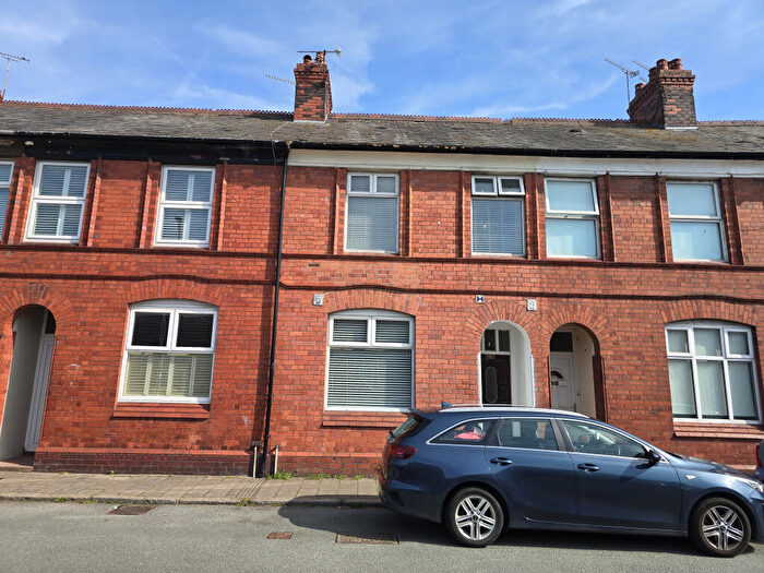 3 Bedroom Terraced House For Sale In Hoole Lane, Chester, Cheshire, CH2
