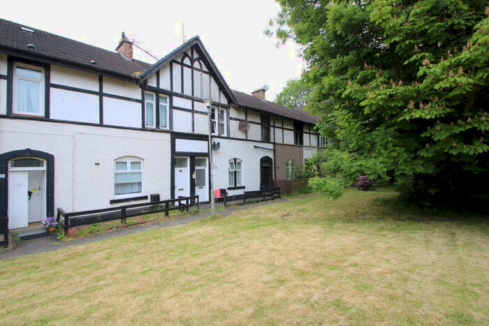 1 Bedroom Apartment To Rent In Harland Cottages, Scotstoun, G14