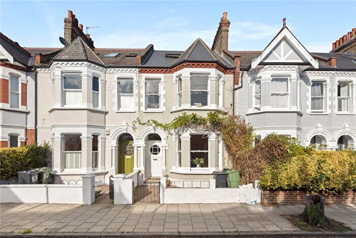 4 Bedroom Terraced House For Sale In Englewood Road, London, SW12