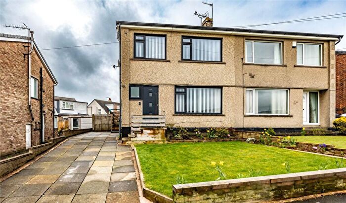 3 Bedroom Semi-Detached House For Sale In Riley Lane, Bradshaw, Halifax, HX2