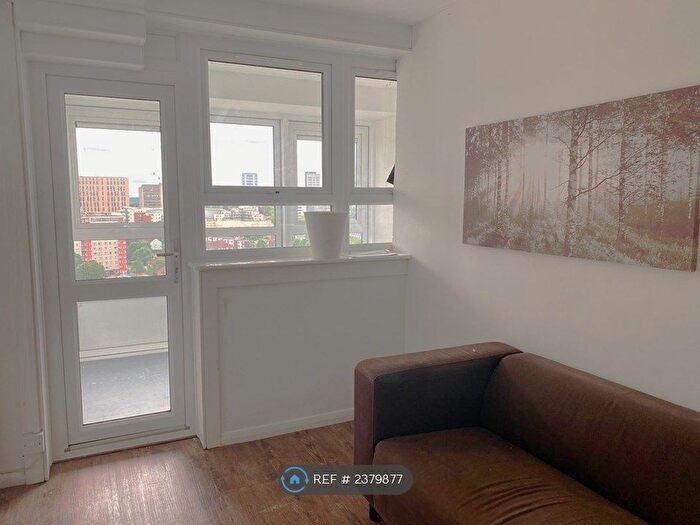 2 Bedroom Flat To Rent In Brecon Tower, Birmingham, B16