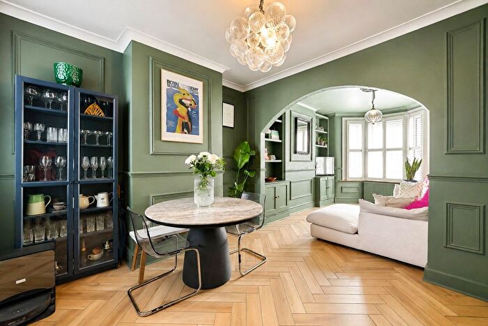 2 Bedroom Terraced House For Sale In Tweedmouth Road, London, E13