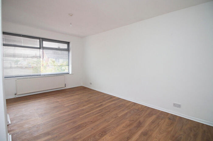 2 Bedroom Bungalow For Sale In East Pines Drive, Thornton-Cleveleys, FY5