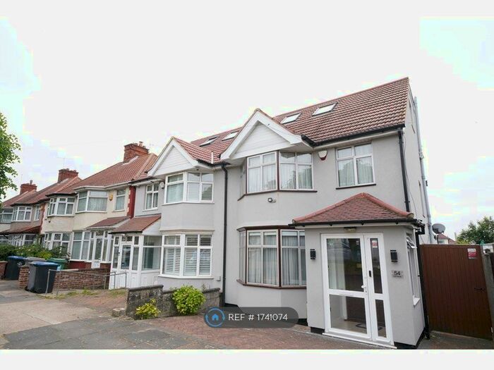 4 Bedroom Semi-Detached House To Rent In Victoria Avenue, Wembley, HA9