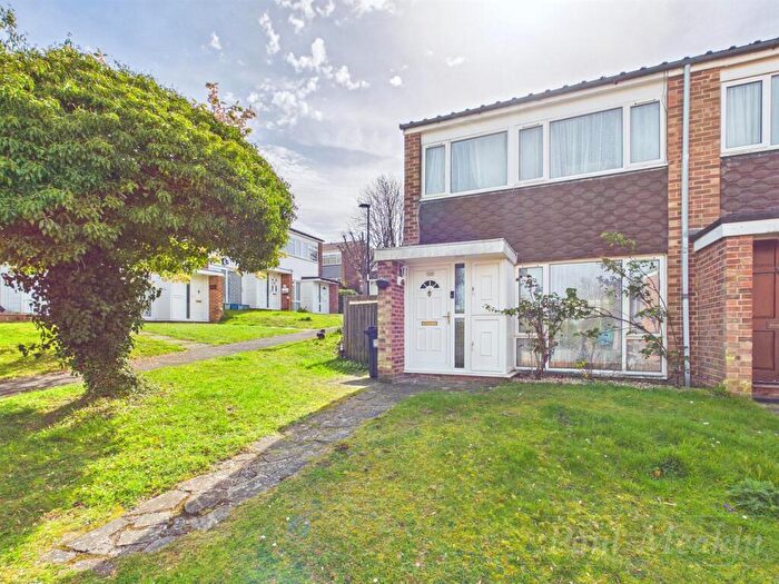 3 Bedroom End Of Terrace House For Sale In Osward, Court Wood Lane, Croydon, CR0