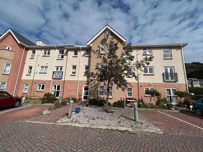 2 Bedroom Apartment For Sale In Abbey Road, Llandudno, LL30