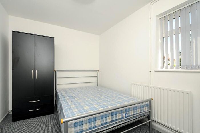 4 Bedroom Semi-Detached House To Rent In Bailey Road, Hmo Ready, OX4