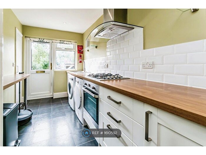 1 Bedroom Maisonette To Rent In Main Road, Sundridge, TN14