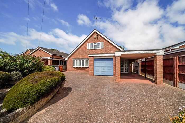3 Bedroom Detached Bungalow For Sale In School Lane, Meols, Wirral, CH47