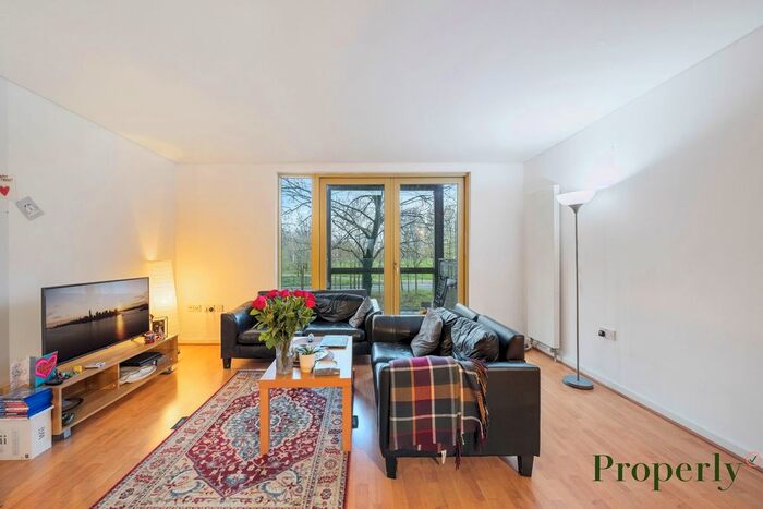 2 Bedroom Flat To Rent In West Parkside, Farnsworth Court West Parkside, SE10