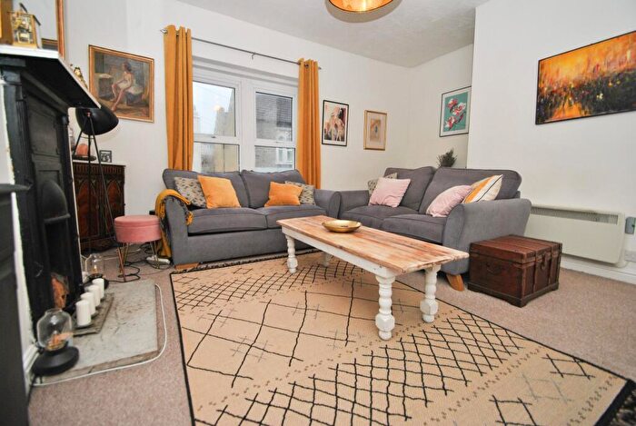 1 Bedroom Flat For Sale In Clouds Hill Road, St. George, BS5
