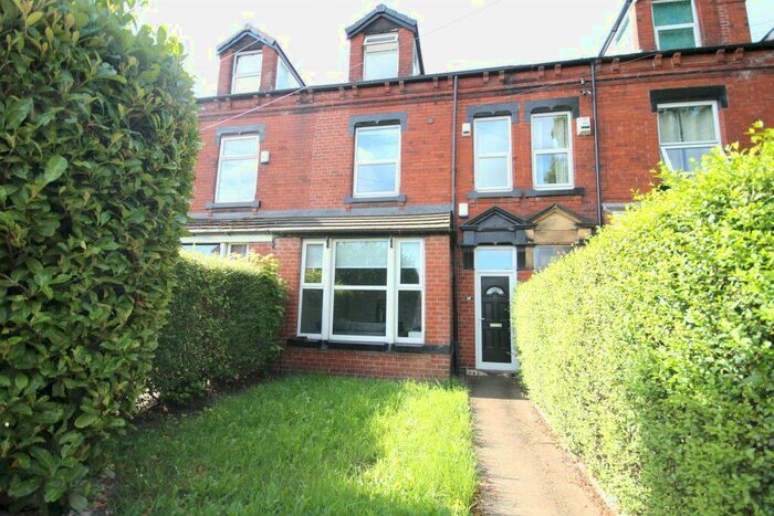 6 Bedroom Terraced House To Rent In Lucas Place, Woodhouse, Leeds, LS6