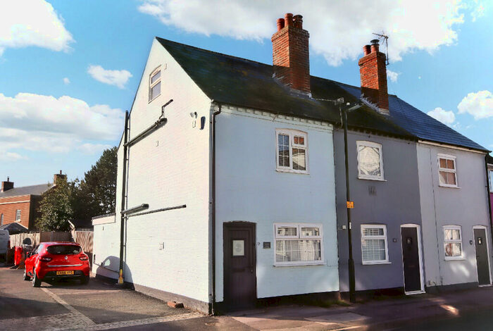 3 Bedroom End Of Terrace House To Rent In Keyhaven Road, Milford On Sea, SO41