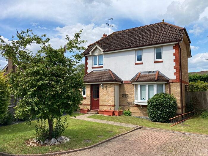 3 Bedroom Detached House To Rent In Tylden Way, Horsham, RH12