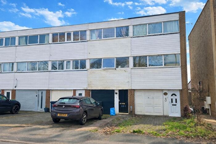 3 Bedroom Terraced House For Sale In Meadowside Close, Great Barr, Birmingham, West Midlands, B43