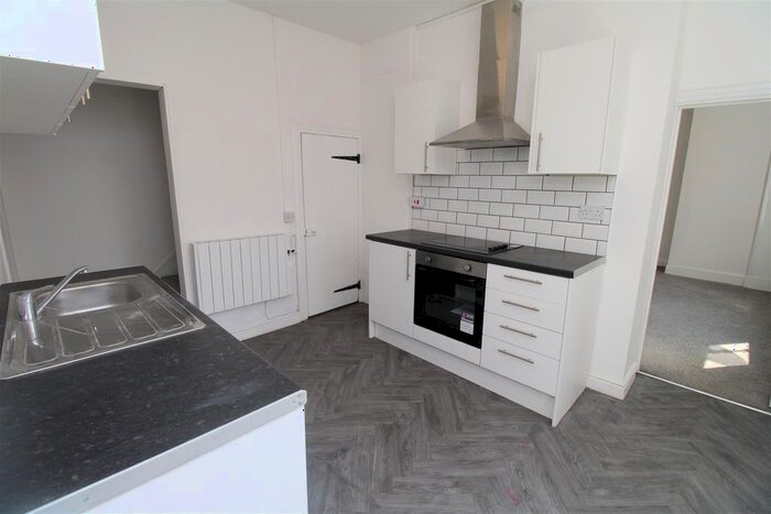 2 Bedroom Property To Rent In Aberrhondda Road, Porth, CF39