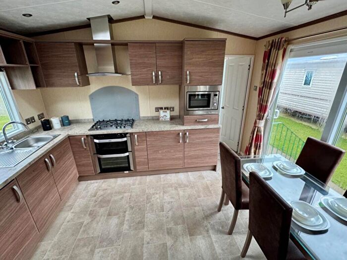 2 Bedroom Caravan For Sale In Hamsterley, Bishop Auckland, DL13