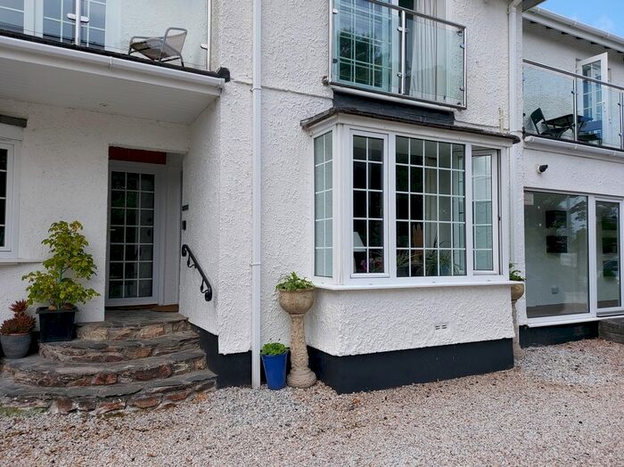 2 Bedroom Flat To Rent In Rotorua Apartments, St Ives, Cornwall, TR26