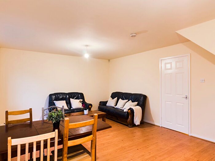 4 Bedroom Terraced House To Rent In Gemini Road, Salford, M6