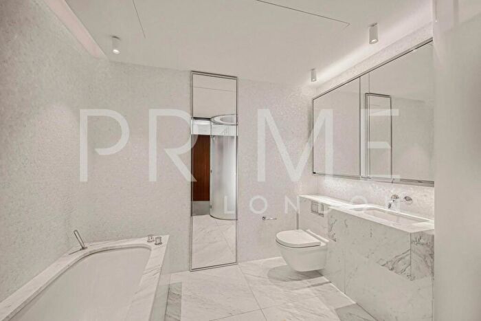 2 Bedroom Apartment For Sale In One Park Drive, Canary Wharf, London, E14