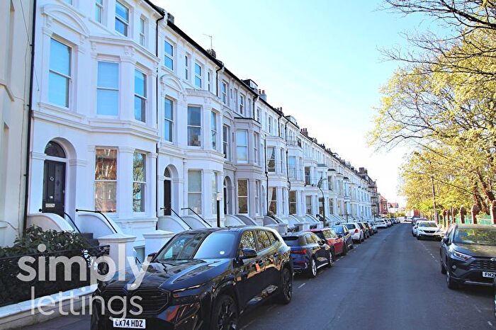 2 Bedroom Flat To Rent In Walpole Terrace, Brighton, BN2