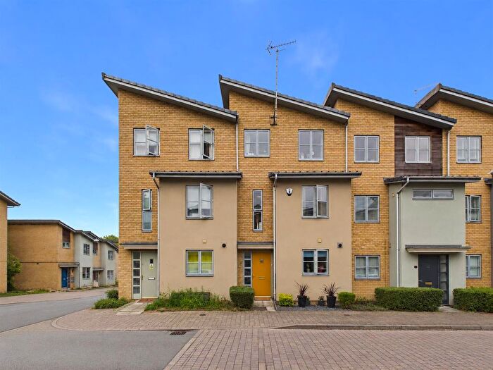 4 Bedroom Town House For Sale In Pinewood Drive, Cheltenham, GL51