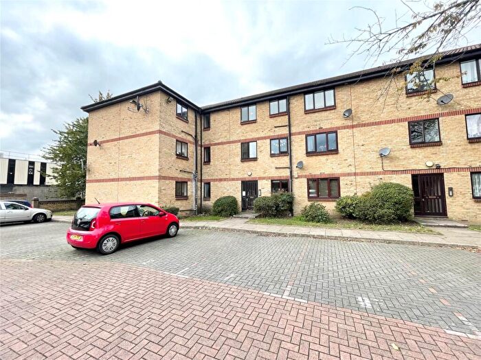 1 Bedroom Flat To Rent In Erith Road, Bexleyheath, Kent, DA7