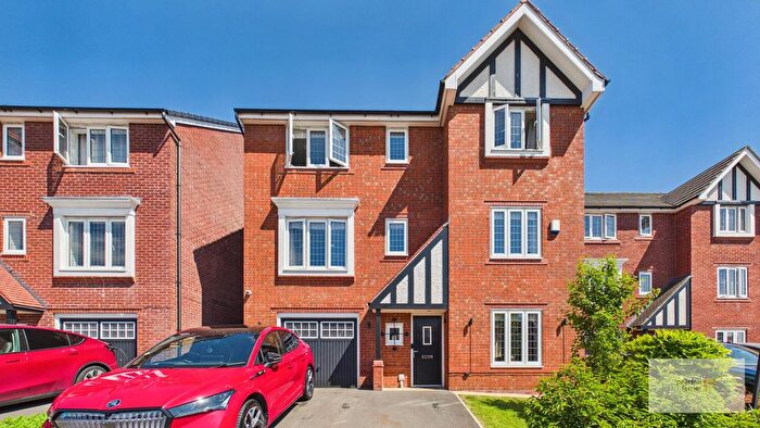 5 Bedroom Detached House For Sale In Fletcher Close, Ramsbottom, Bury, BL0