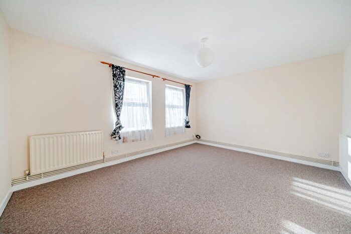 1 Bedroom Flat For Sale In Anerley Park, London, SE20