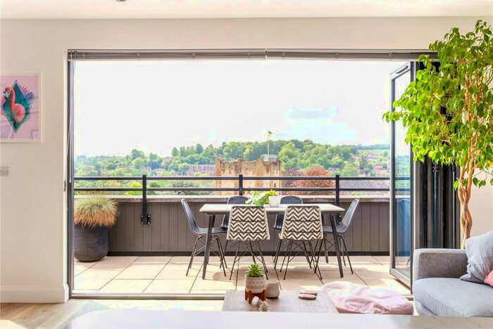 2 Bedroom Penthouse To Rent In Sydenham Road, Guildford, Surrey, GU1