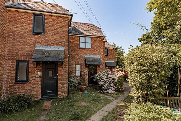 1 Bedroom Terraced House For Sale In Whitstable Road, Faversham, ME13