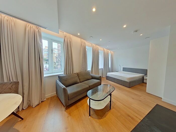 Studio For Sale In Mount Pleasant, London, WC1X