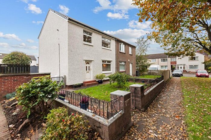 3 Bedroom Semi Detached House For Sale In Iona Road, Renfrew, Renfrewshire, PA4
