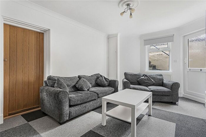 5 Bedroom Detached House To Rent In Marston Street, Oxford, OX4