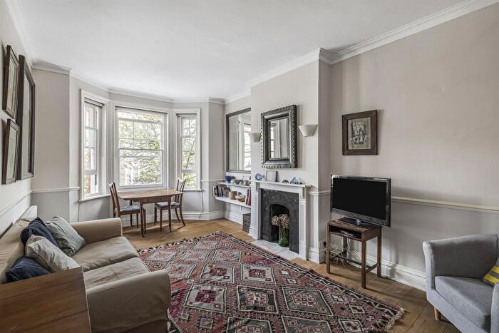 2 Bedroom Flat To Rent In Park Walk, SW10