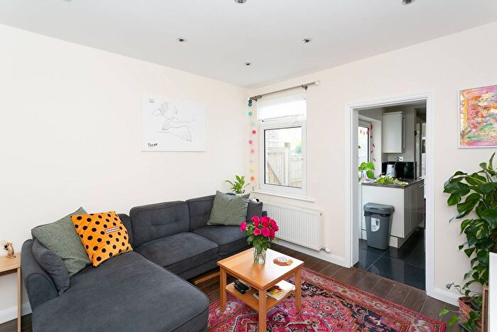 2 Bedroom Terraced House To Rent In Watford, Watford, WD18