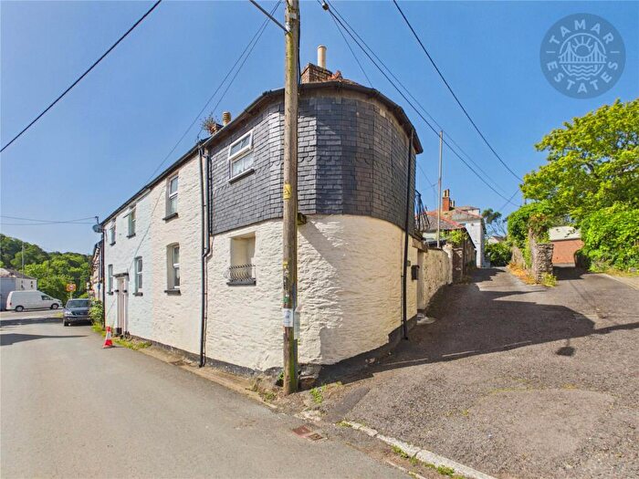 2 Bedroom End Of Terrace House For Sale In Church Road, Tideford, Saltash, Cornwall, PL12