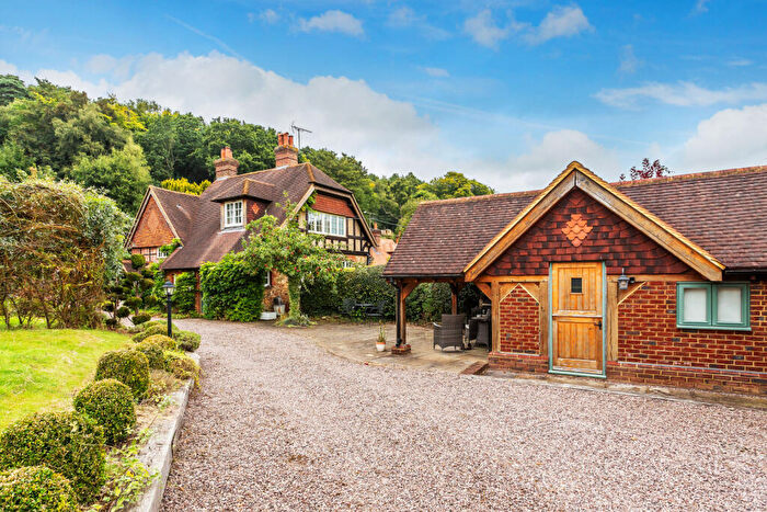 3 Bedroom Semi-Detached House For Sale In Horsham Road, Holmbury St Mary, Dorking, Surrey, RH5