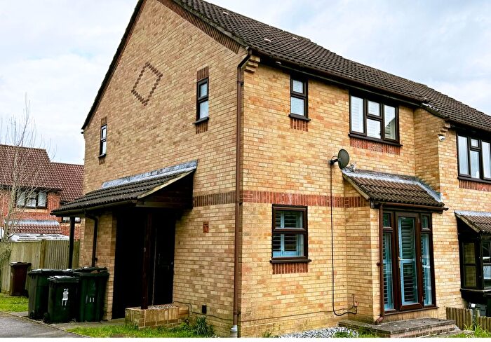 1 Bedroom Property To Rent In Oakwood Drive, Uckfield, TN22