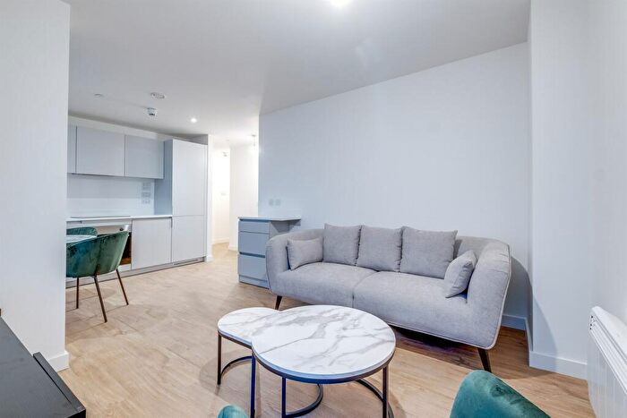 2 Bedroom Apartment To Rent In South Central, B5