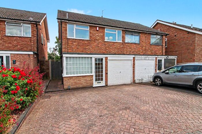 3 Bedroom Semi Detached House For Sale In Villiers Street, Leamington Spa, CV32