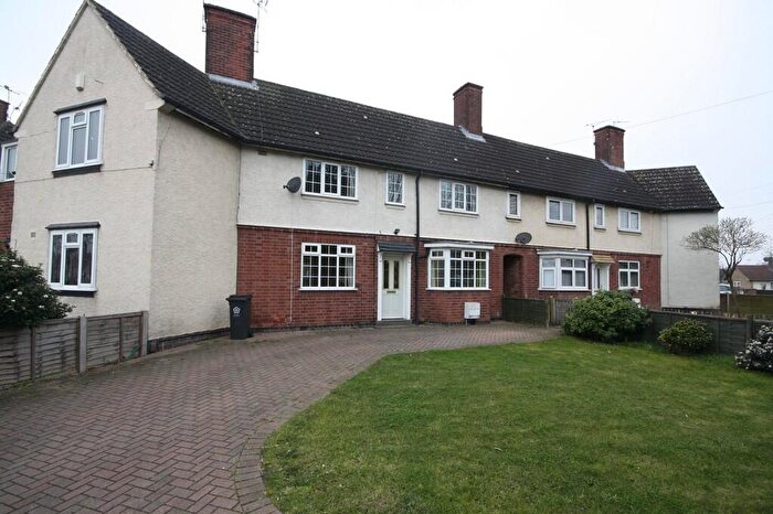 3 Bedroom Semi-Detached House To Rent In Narborough Road, Leicester, LE3