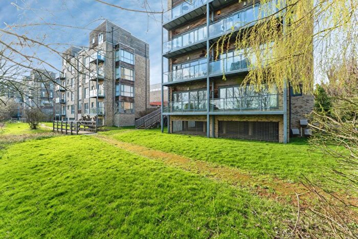 2 Bedroom Flat To Rent In Pepys Court, Chesterton, CB4