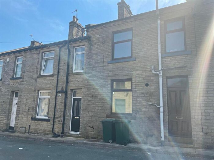 2 Bedroom Terraced House To Rent In Albert Edward Street, Queensbury, Bradford, BD13