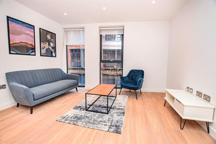 1 Bedroom Flat To Rent In Carding Building, Whitworth Street, Southern Gateway, Manchester, M1