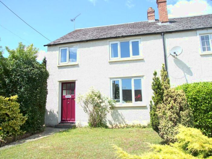 3 Bedroom End Of Terrace House To Rent In Coxwell Road, Faringdon, SN7