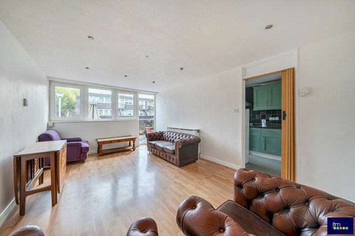 3 Bedroom Flat To Rent In Levison Way, London, N19